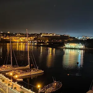 Marina *** סליאמה