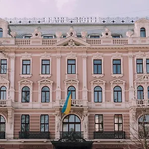 Grand Casino & 5* לבוב